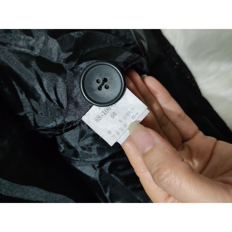 Áo khoác vin Hàn size M L nhỏ