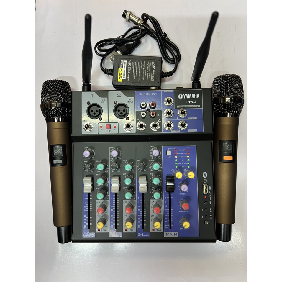 Bộ Mixer Pro 4 Bản Nâng Cấp Của Mixer F4 và Mixer G4 Đi Kèm 2 Micro Không Dây, Pro-4 Hỗ Trợ Bluetooth USB Karaoke live