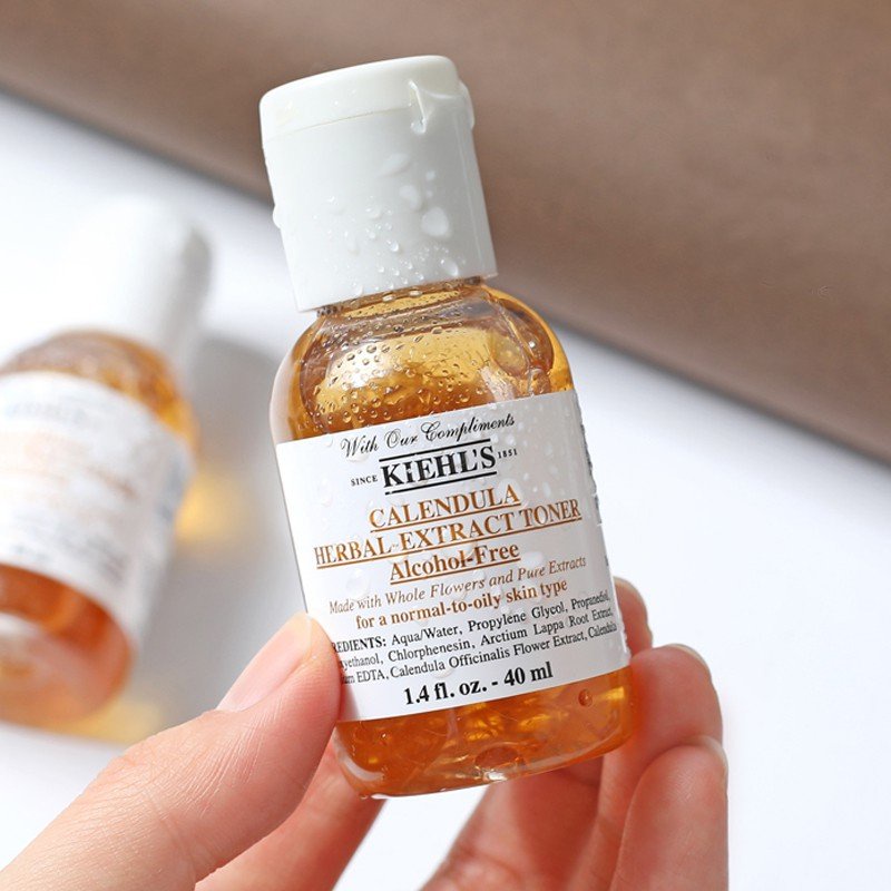 Toner hoa cúc Kiehl s Calendula Herbal Extract Toner Alcohol-free 40ml- Toner dưỡng ẩm, Giảm và làm dịu sưng mụn, tấy đỏ