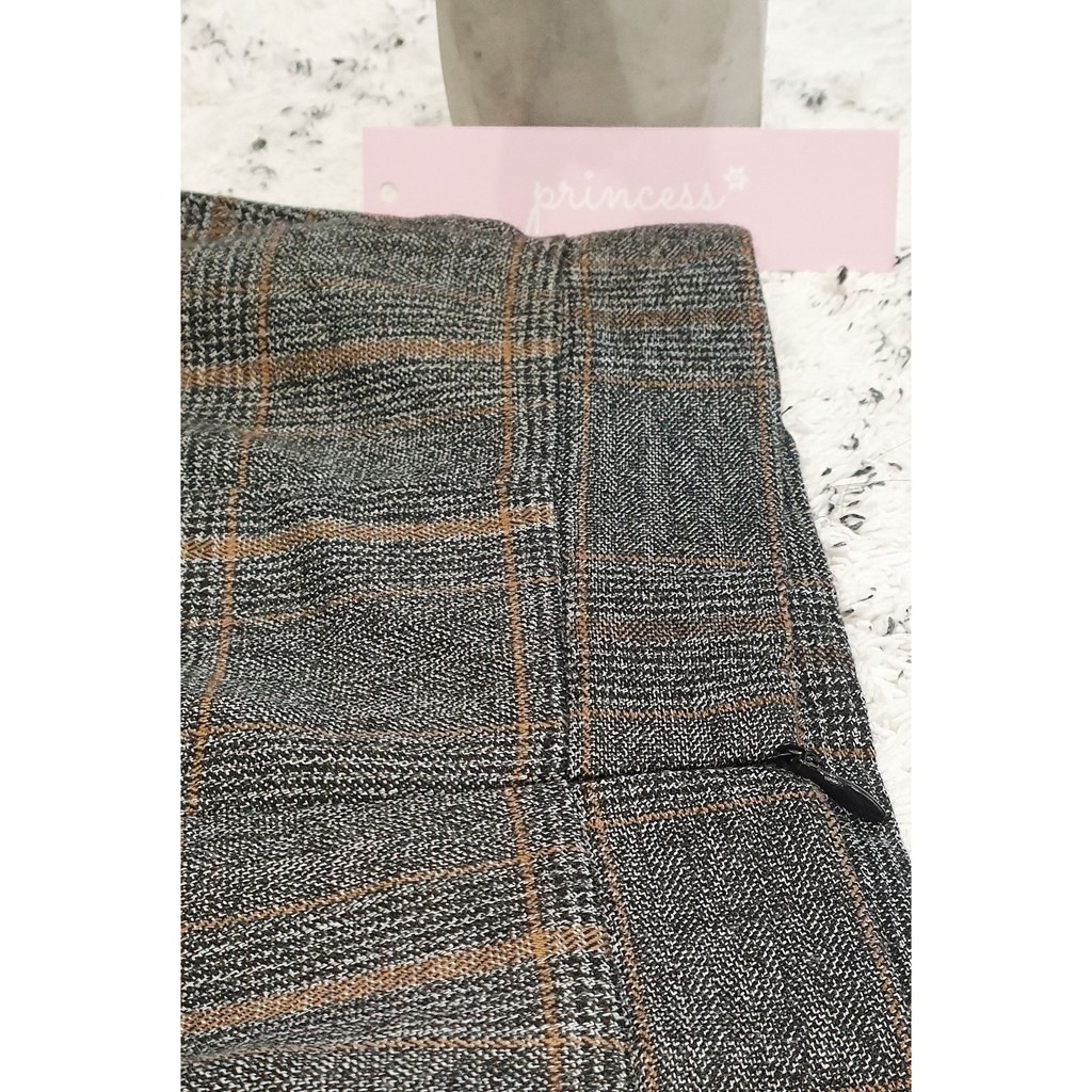 PRINCESS_ẢNH THẬT_CHÂN VÁY CHỮ DÀI NGANG GỐI ĐEN CARO CHẤT SIÊU ĐẸP | BigBuy360 - bigbuy360.vn