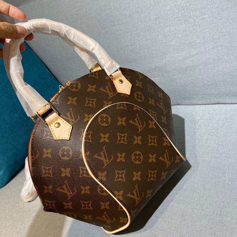 Túi xách/Túi đeo chéo nữ Louis Vuitton LV màu nâu nguyên bản da bò kiểu dáng mới năm nay