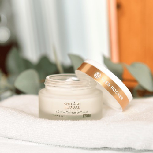 Kem dưỡng chống lão hóa làm sáng da Yves Rocher Anti Age Global The Anti-Aging Comfort Cream