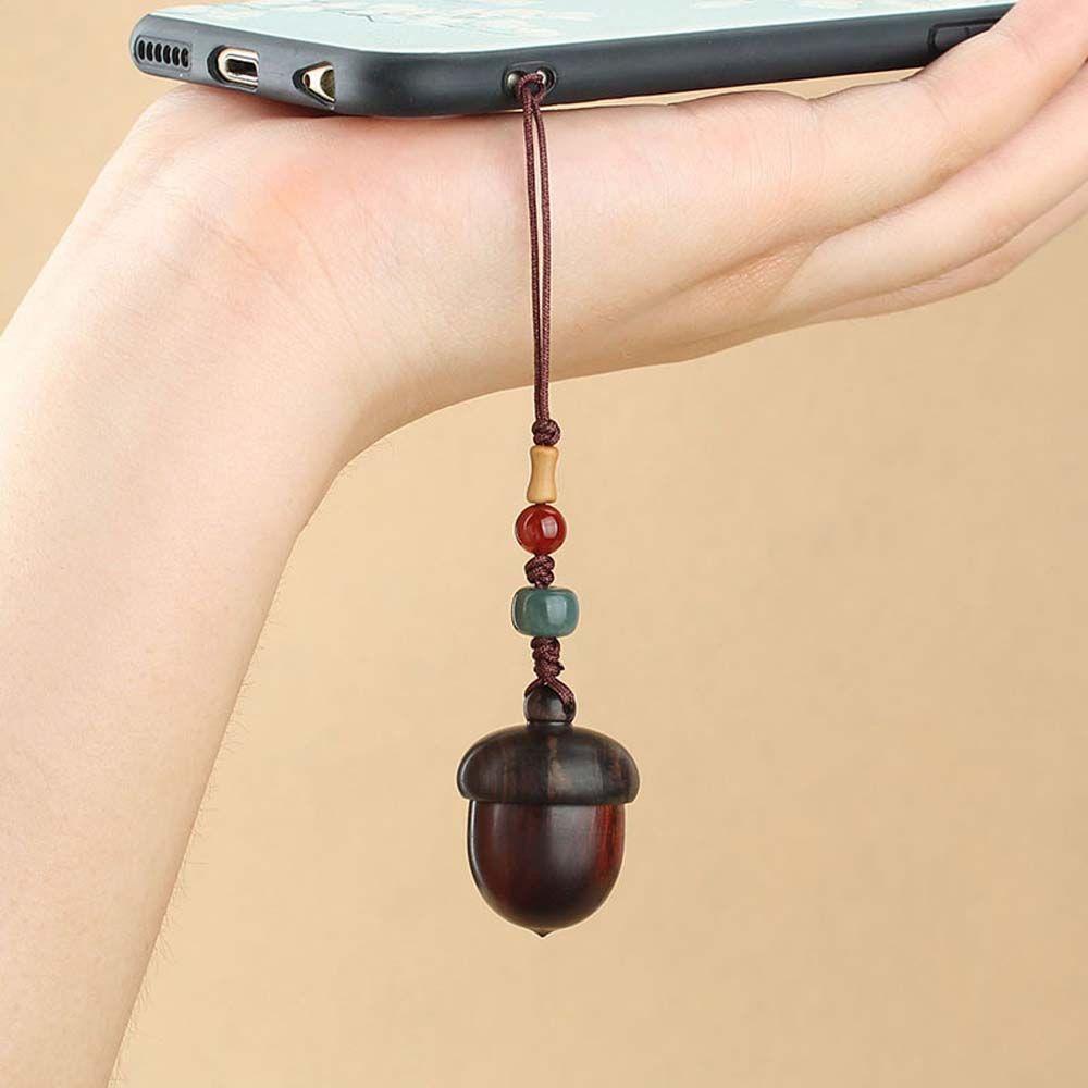 Dây Treo Điện Thoại Bằng Gỗ Đàn Hương Dễ Thương
