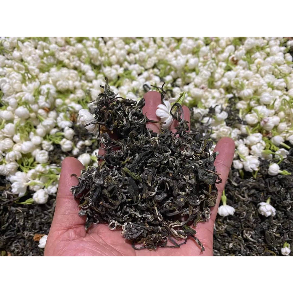 Trà Shan Tuyết Cổ Thụ Phong Vân Hà Giang đặc biệt loại 1 tôm 2,3 lá ướp nhài hữu cơ (100gr)