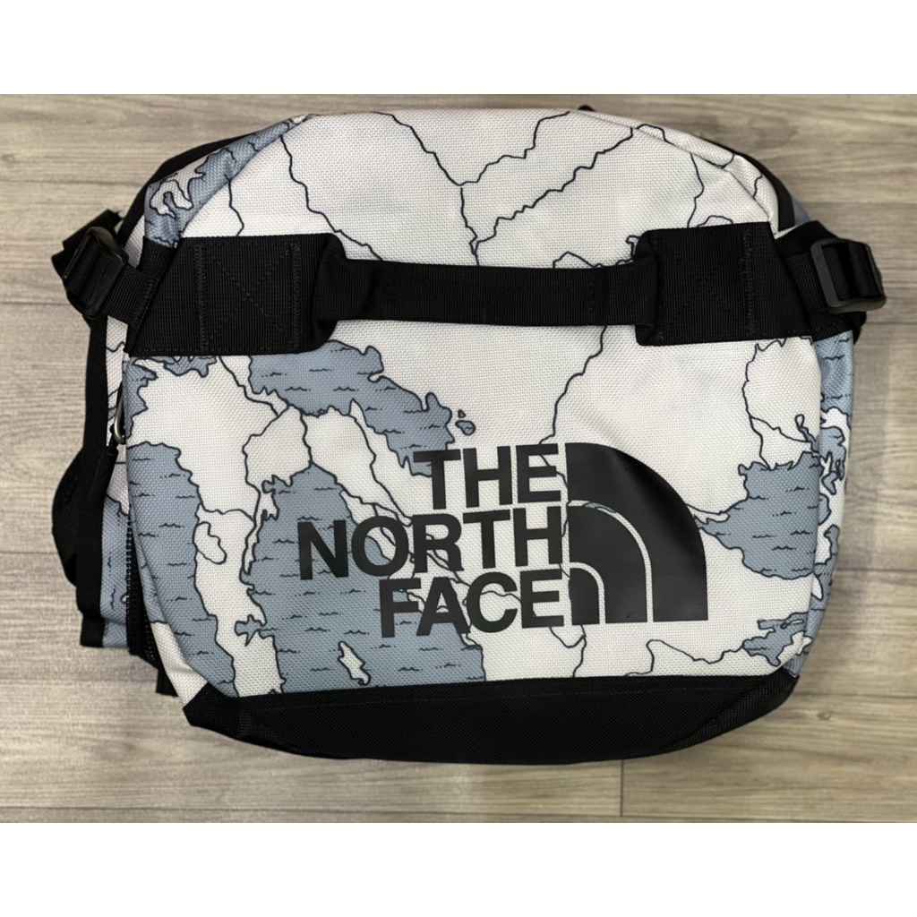 Trống The North Face Dufle Base Camp Small ( bảo hành trọn đời )