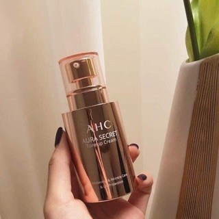 KEM DƯỠNG AHC TONE UP CRAM