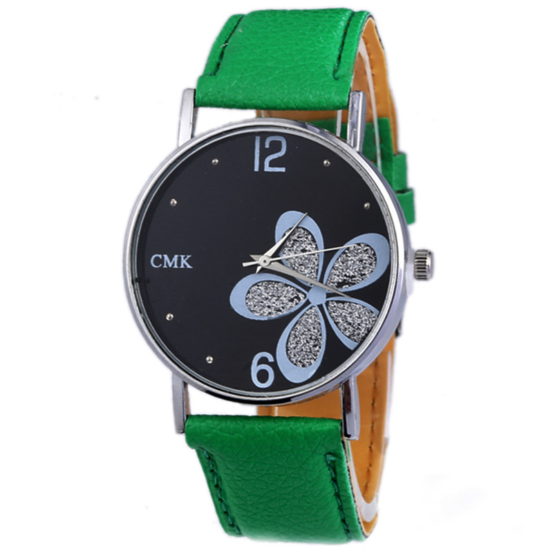 Fashion Women Quartz Watch Female Student Watches PU Strap Alloy Pattern Dial Simple Sports Wristwatch