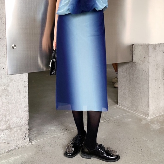 MUSHROOM LEE - Váy Suông Xanh Dương Lưng Cao Gradient