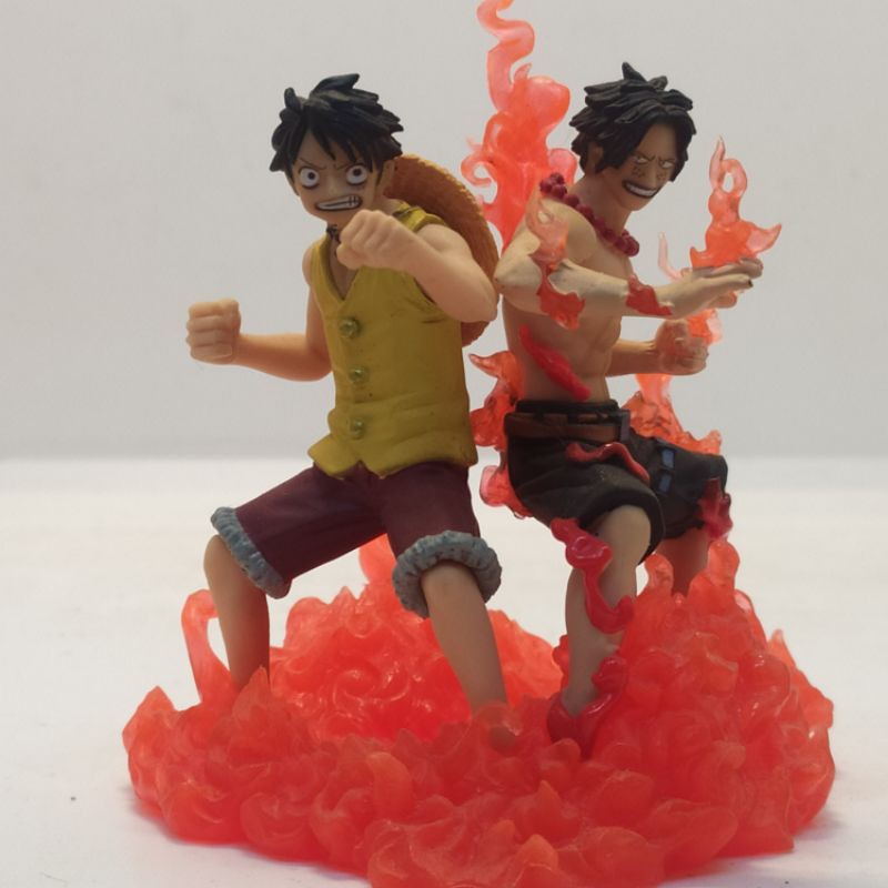 Mô hình Luffy và Ace Logbox chính hãng