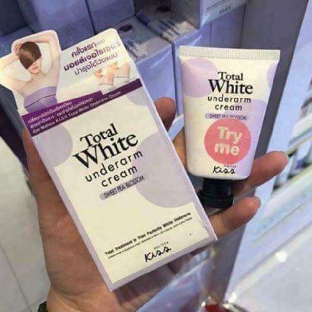 Kem trị thâm nách Kiss Total white