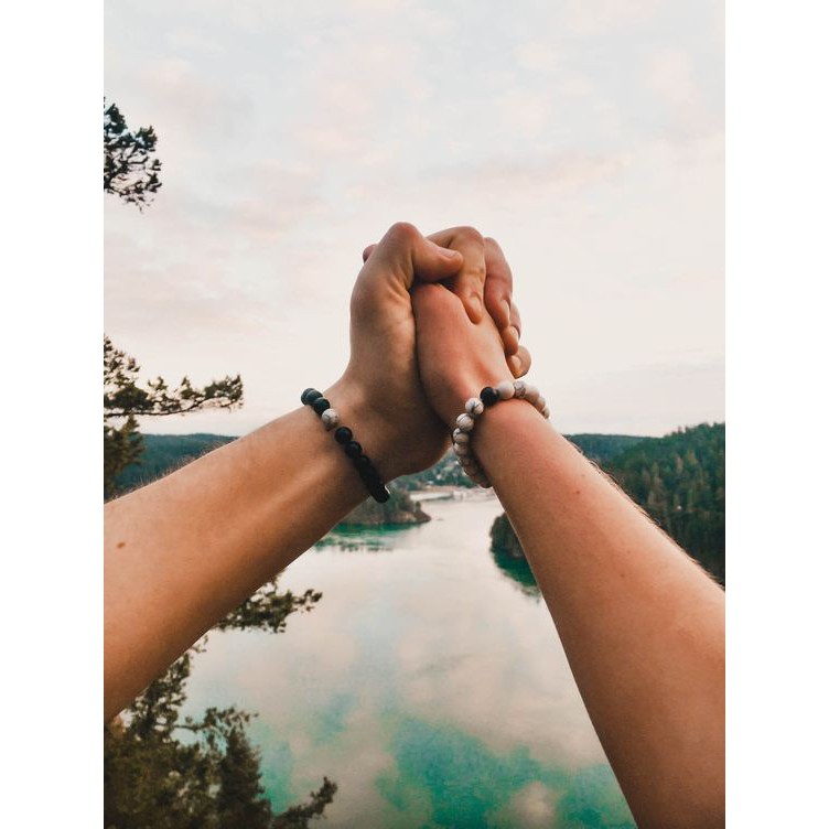 Cặp đôi vòng tay tùng bách - 400k