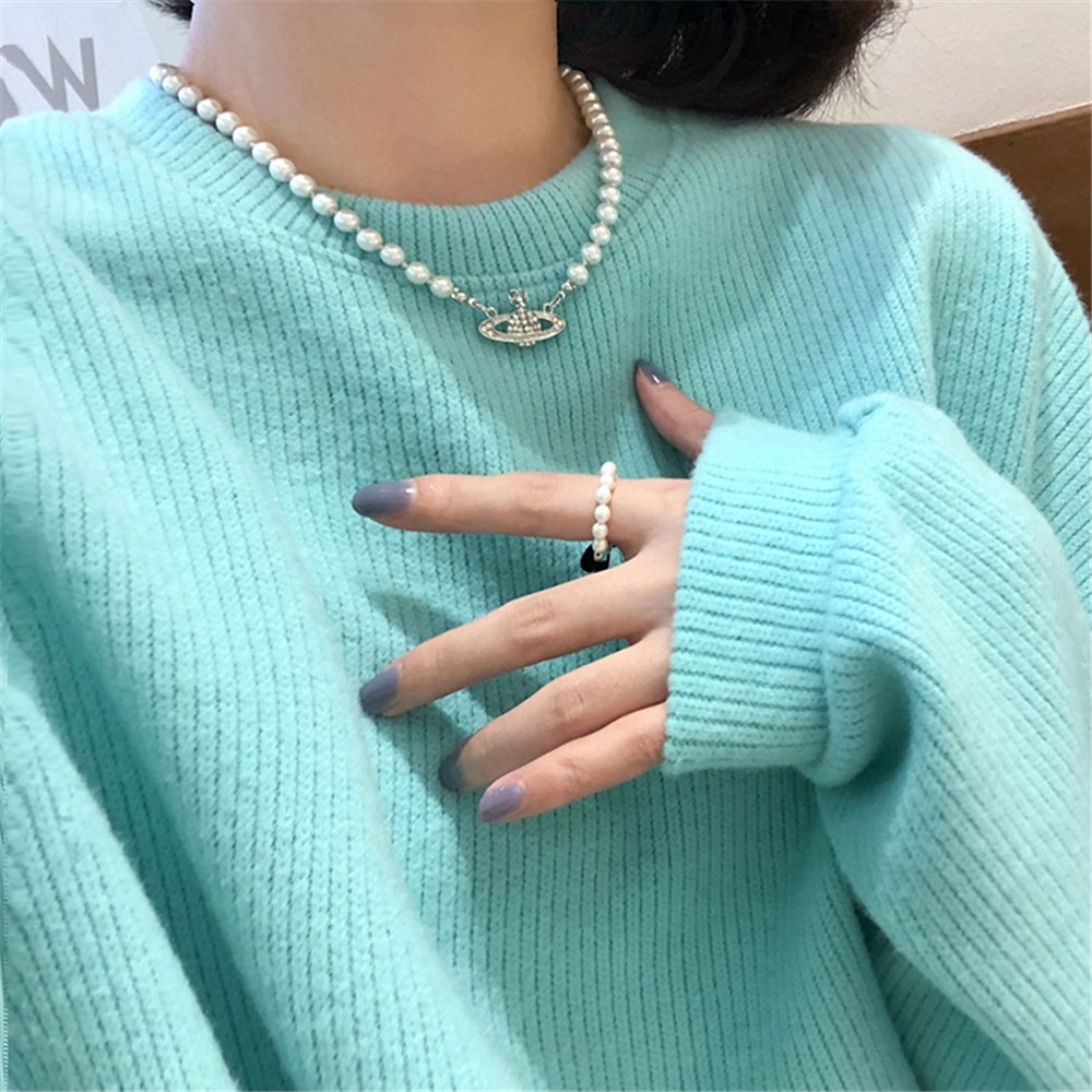 Vòng cổ mặt hình hành tinh đính hạt ngọc trai nhân tạo thời trang