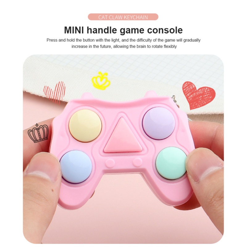 Máy Chơi Game Điện Tử Cầm Tay Mini Có Móc Khóa Dễ Thương