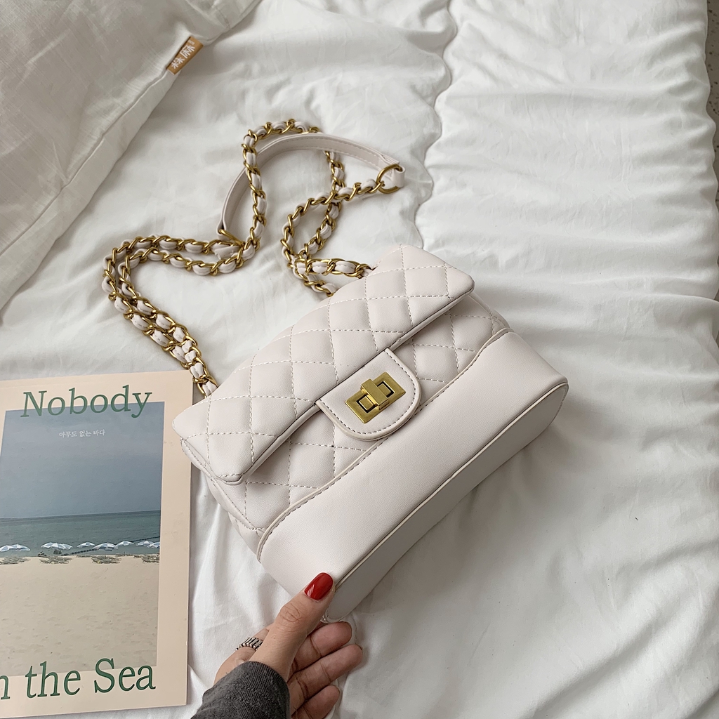 [Hàng mới về ] Túi xách nữ đeo chéo trần trám khóa ngang siêu sang - T1092 | BigBuy360 - bigbuy360.vn