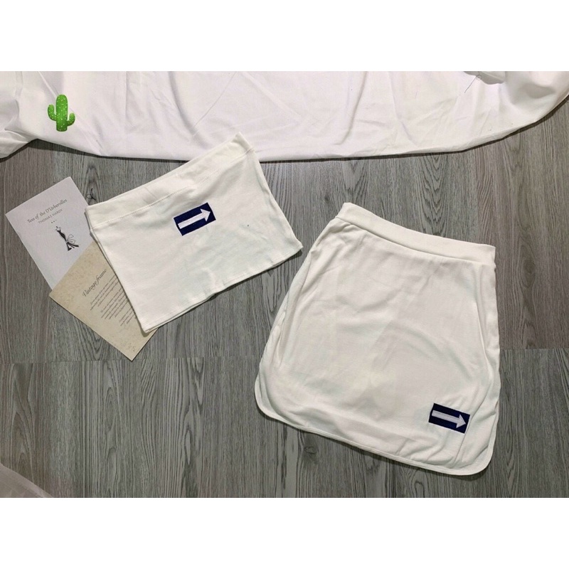 Set áo chân váy vạt bầu thêu chất cực đẹp