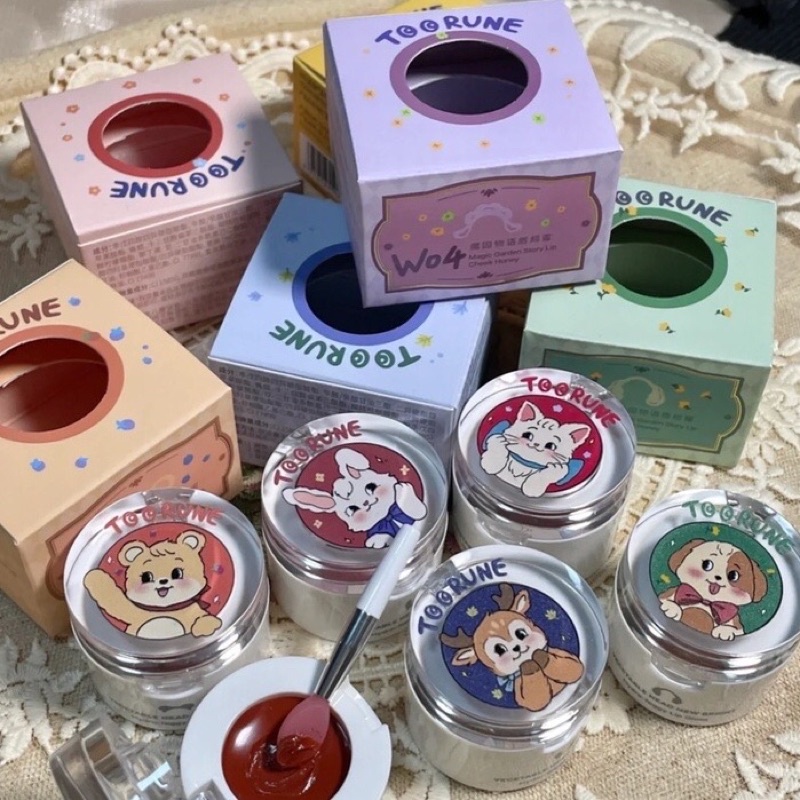 Son dưỡng có màu dạng hũ TOORUNE Magic Garden Story Lip Cheek Honey