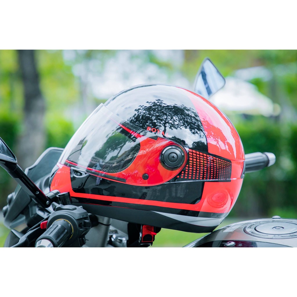 Mũ bảo hiểm fullface Royal M02 tem