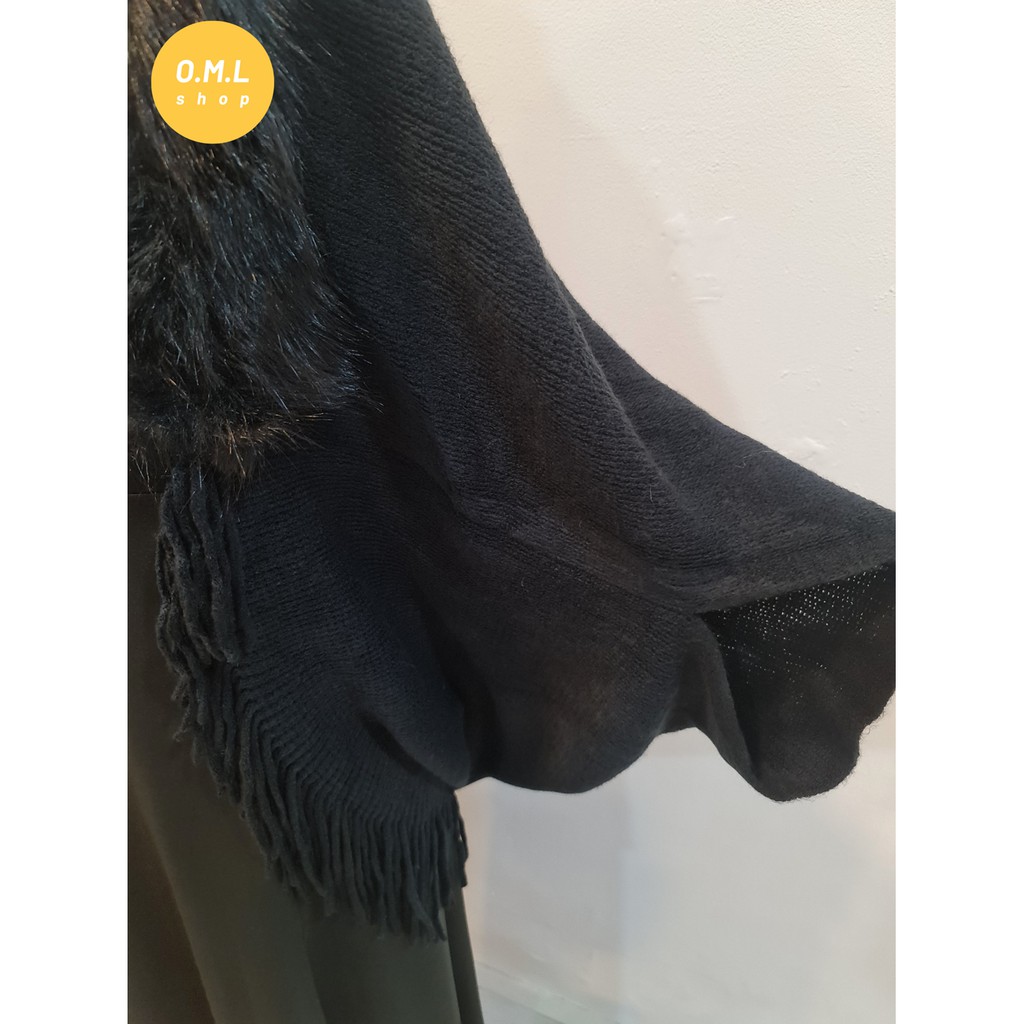 Áo khoác len áo choàng tua rua cổ lông thời trang