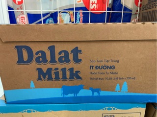 {Chỉ giao HCM}Thùng Sưa Tươi DalatMilk 220ml