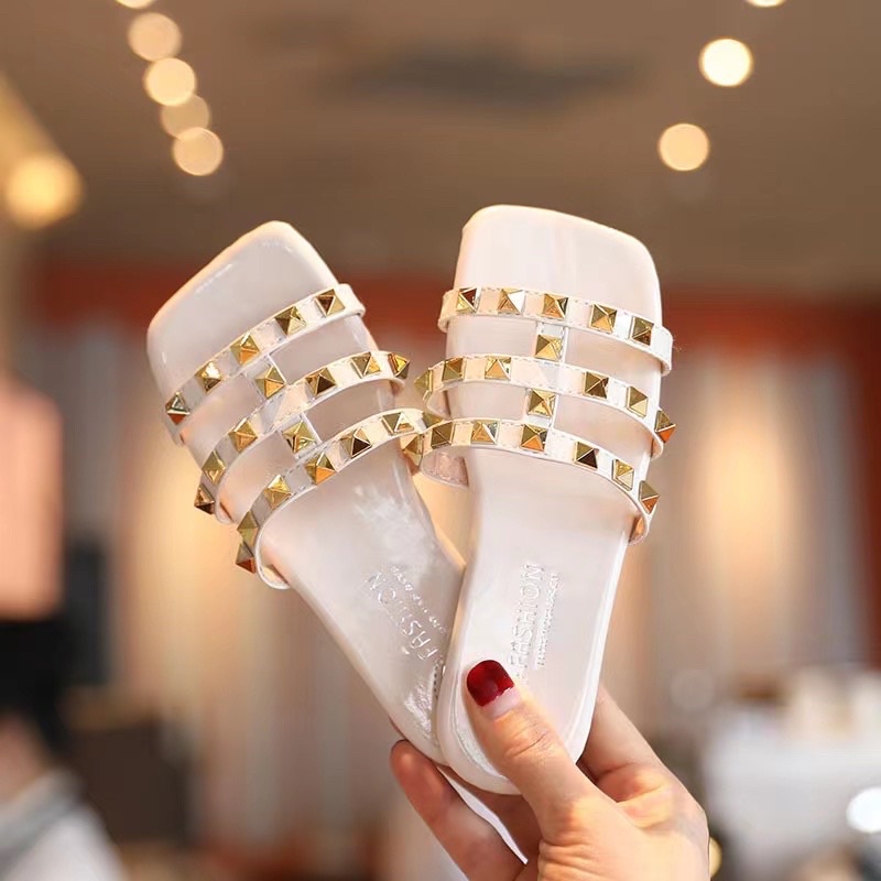 Dép bé gái mã 6786