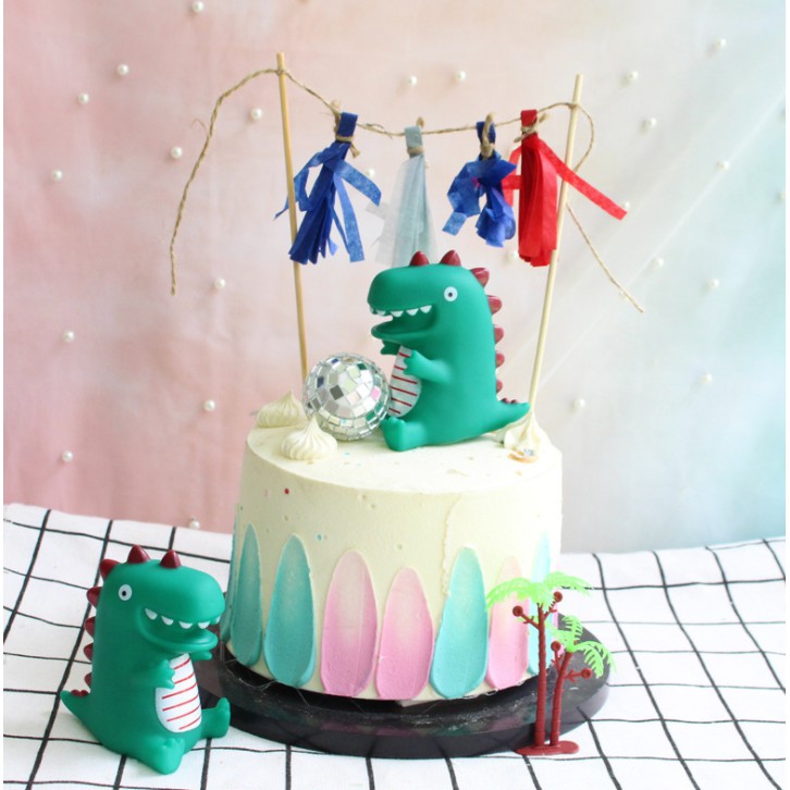Khủng long xanh trang trí bánh sinh nhật