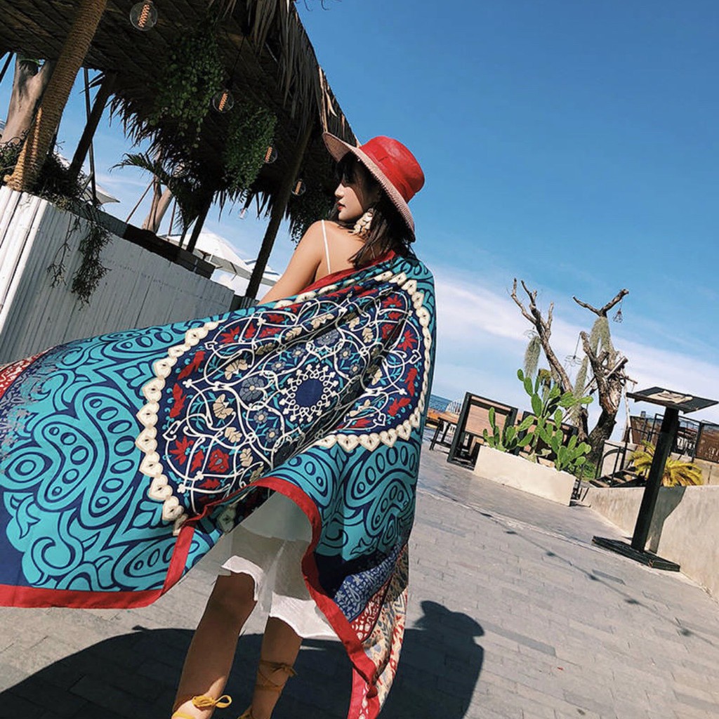 Khăn quàng cổ nữ choàng đi biển thổ cẩm phong cách vintage boho nữ đẹp iLita cao cấp đủ màu đen, vàng, đỏ, be, xanh rêu