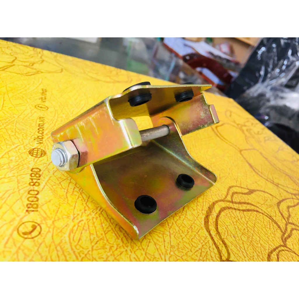 Pát gắn yên  cho xe cub 81,86,82,84,DD,DH