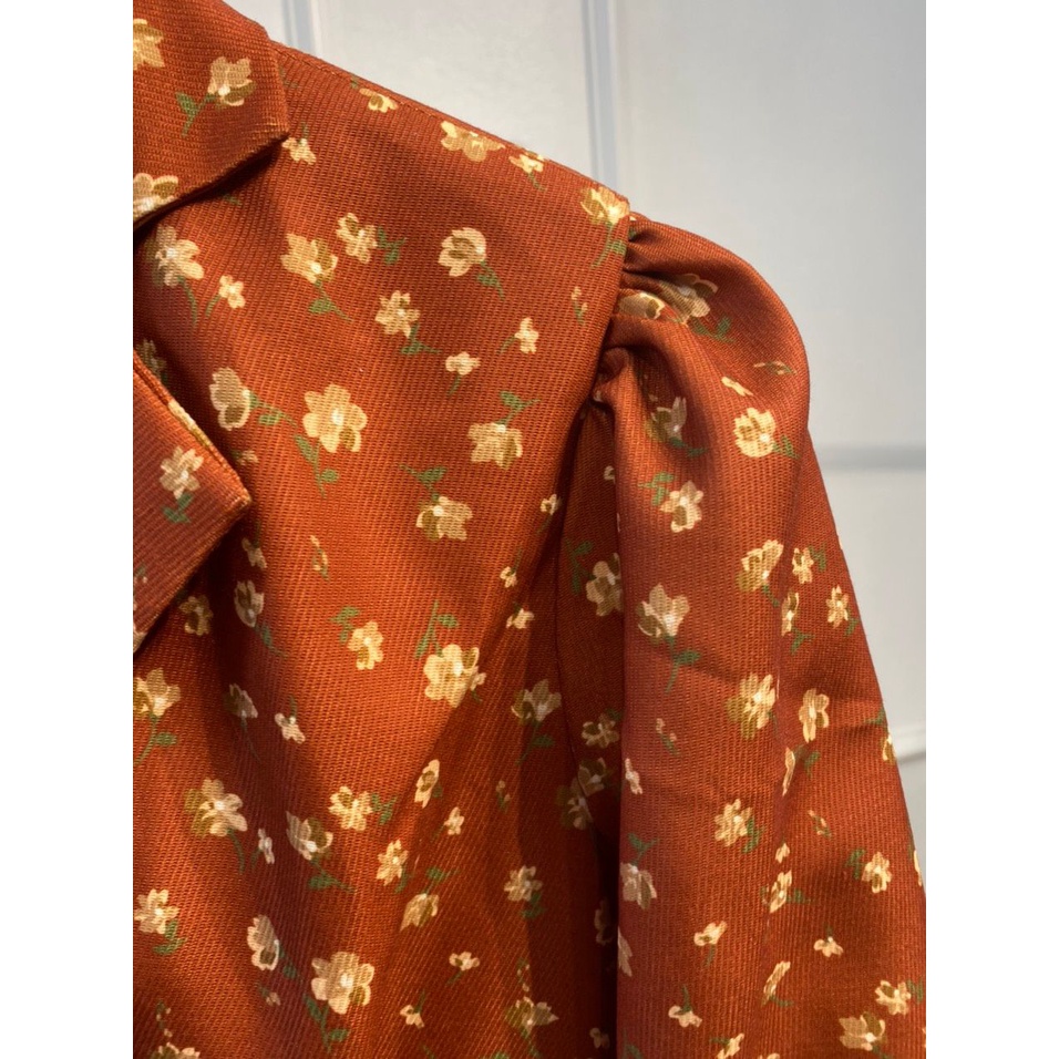 Váy cổ vest hoa nhí tay dài kiểu vintage - M120