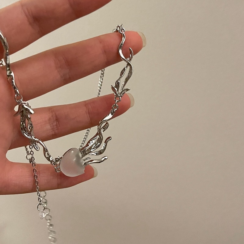 Vòng cổ Hình Sứa Thời Trang Hàn Quốc Cá Tính Cho Nữ