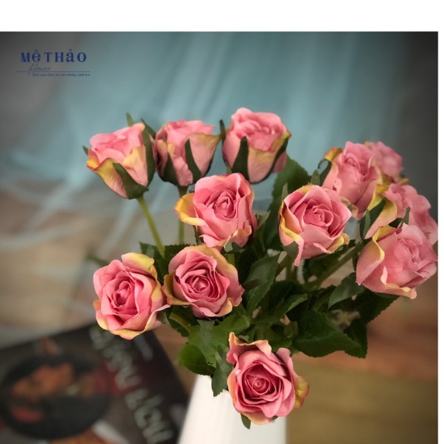 [Ảnh shop chụp] Bó 12 Bông Hoa Hồng Giả Chất Liệu Lụa Cao Cấp Cắm Lọ Hoa Trang trí Nhà Cửa, Trang trí Tiệc,
