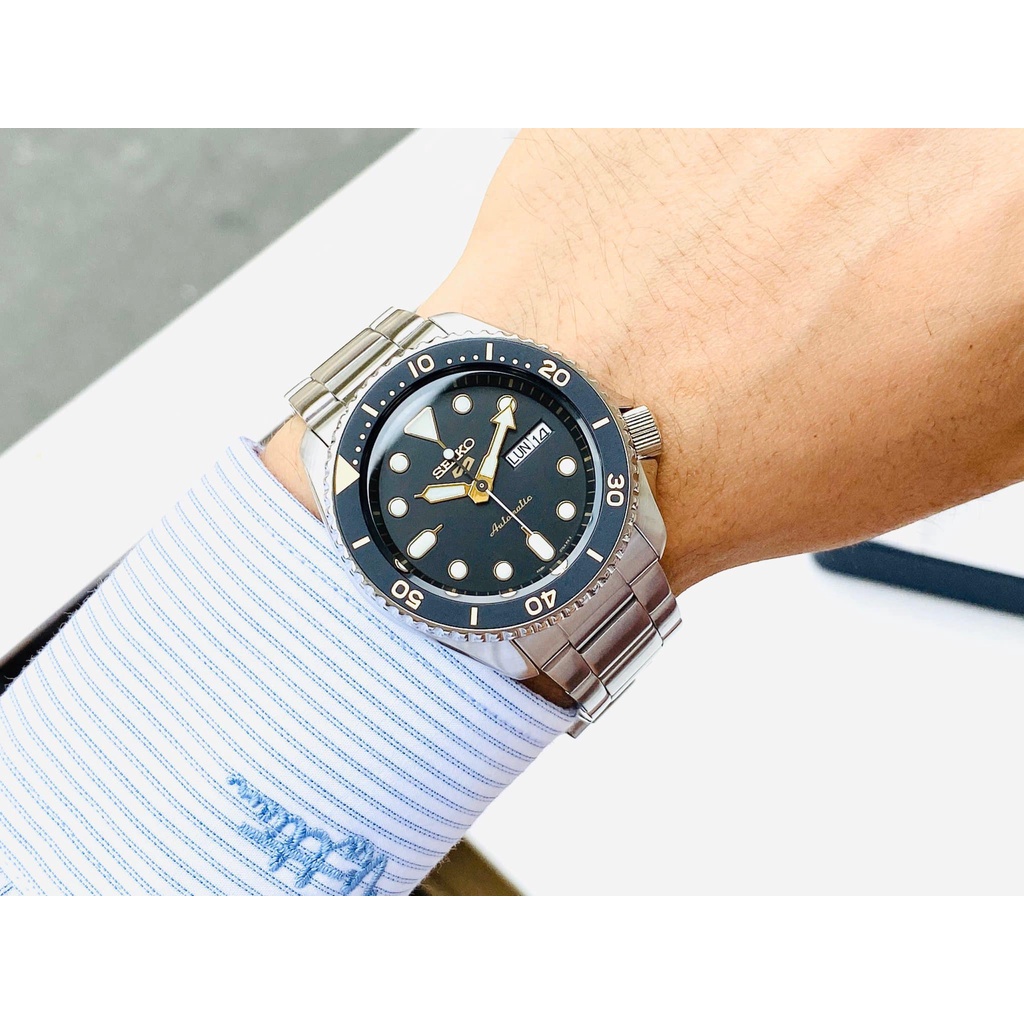 Đồng hồ nam Seiko 5 Sport SRPD57K1 - Có dạ quang và vòng benzel
