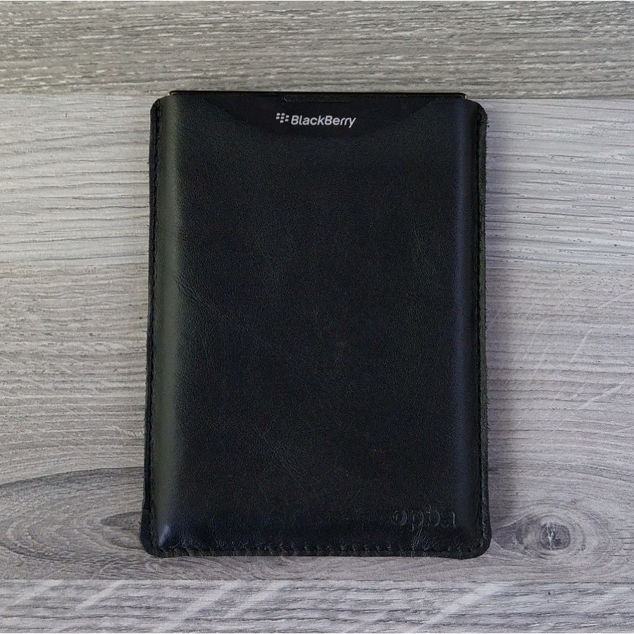 Bao da rút điện thoại blackberry passport Q30/ Silver/ AT&T