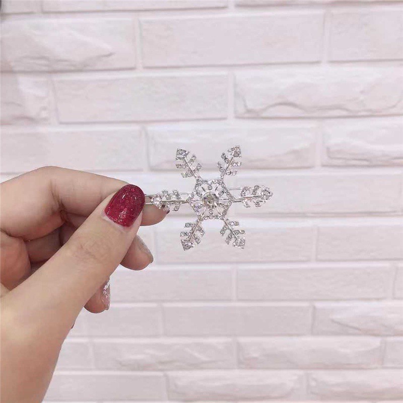 Kẹp tóc hình hoa tuyết đính đá phong cách Hàn Quốc mới