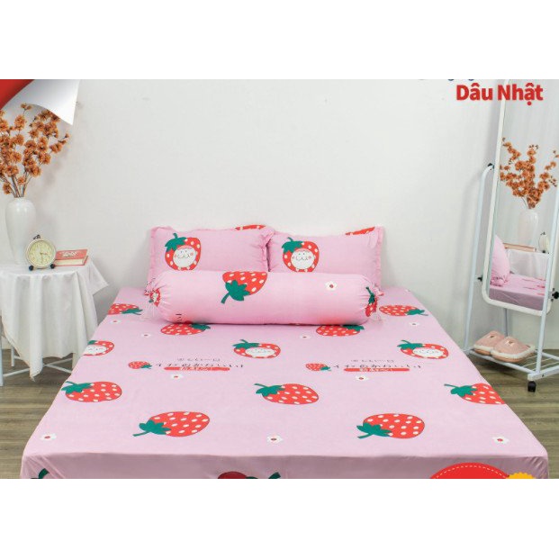 Bộ Ga gối 1m8x2m1 ga 2 vỏ gốiCotton Poly-MẪU DÂU TÂY NHẬT