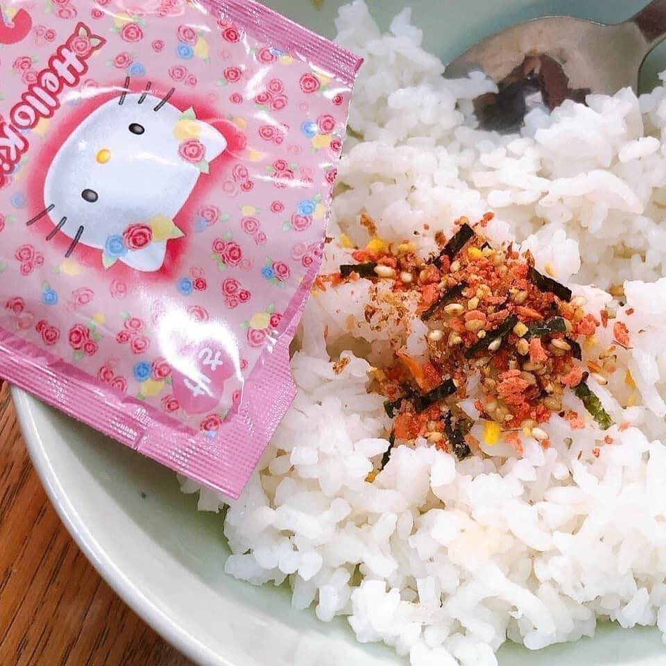 Gia vị rắc cơm Hello Kitty Nhật Bản cho bé ăn dặm loại gói lẻ 12/2023