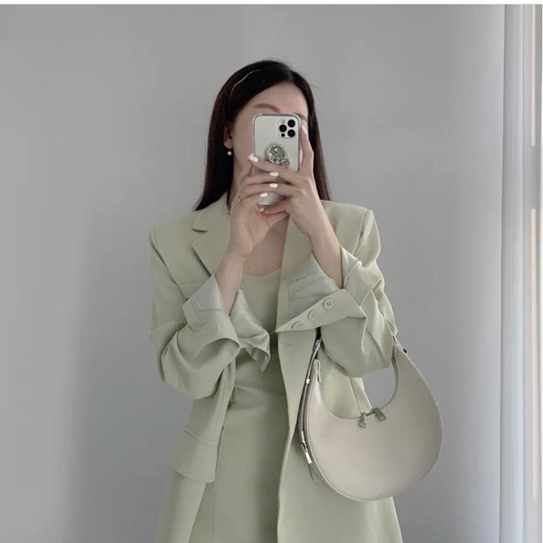 Set đầm 2 dây mảnh xanh min xẻ tà kèm áo khoác vest cùng ton