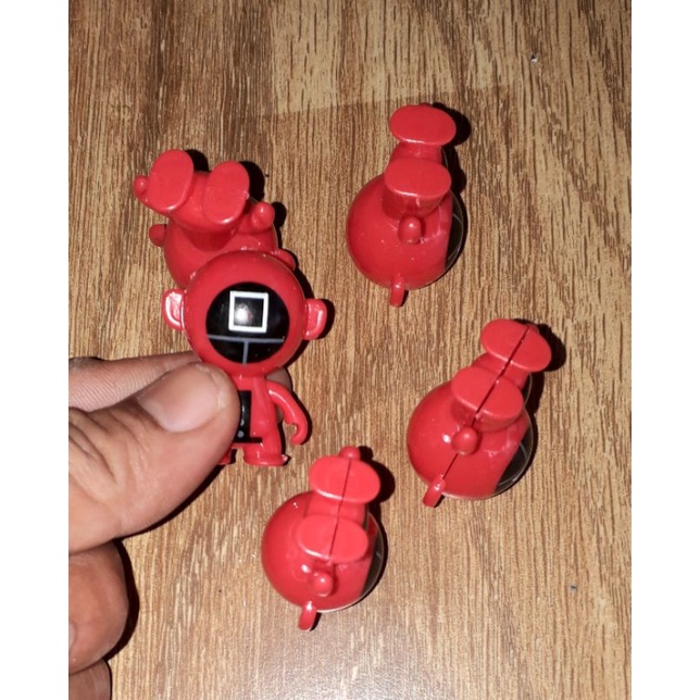 Một Con lật đật mini bằng nhựa cứng xả stress
