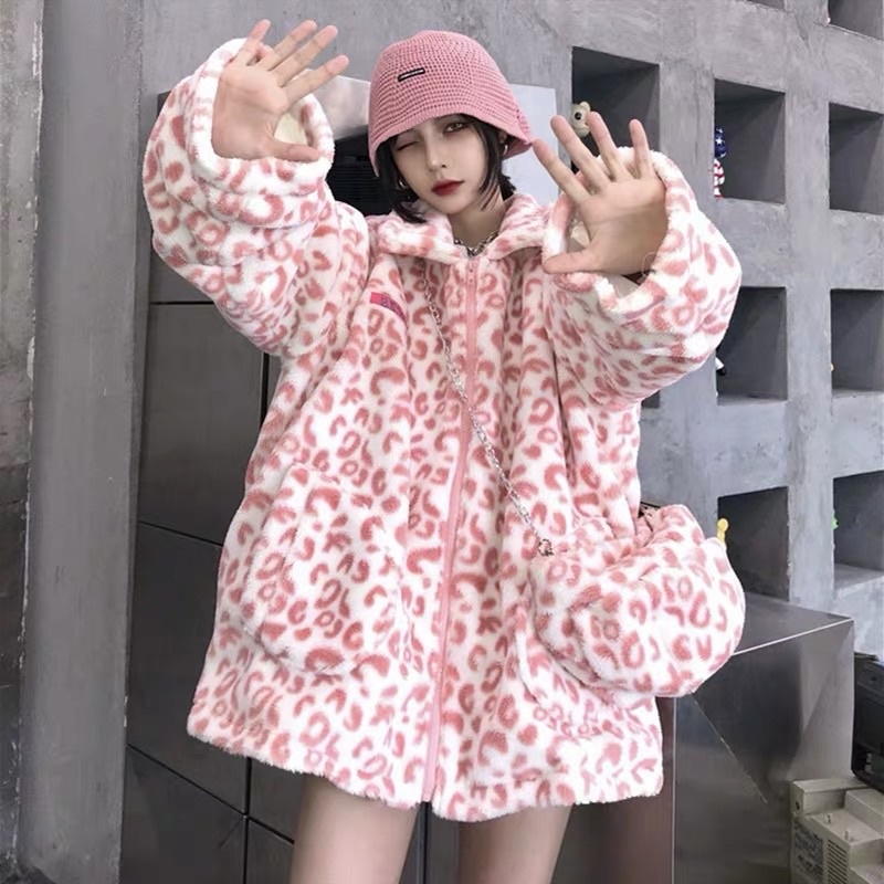 Áo khoác Cừu lông da báo in hồng mùa đông cộng với nhung dày hoang dã retro gió nhẹ nhàng.