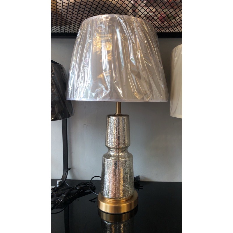 Đèn bàn thân Thủy Tinh Decor trang tri phòng ngủ, phòng khách phong cách Bắc Âu