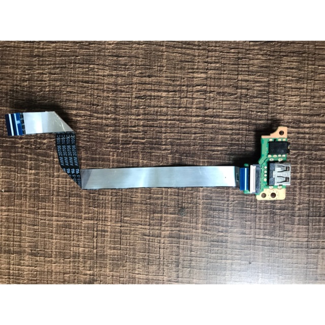 Board jack âm thanh và cổng usb laptop acer E5-475