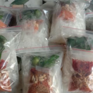 1 bịch bánh tráng trộn
