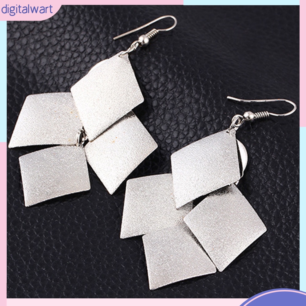 Cặp khuyên tai nữ thiết hình vuông xếp lớp cá tính sang trọng dành cho nữ