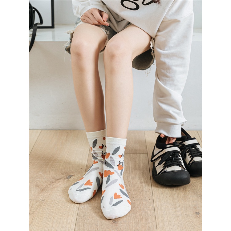 Vớ tất trắng họa tiết Keep Smiling, bông hoa, cherry