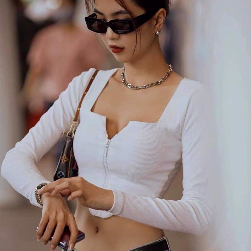Áo Ngọc Trinh kèm ảnh thật và feedback