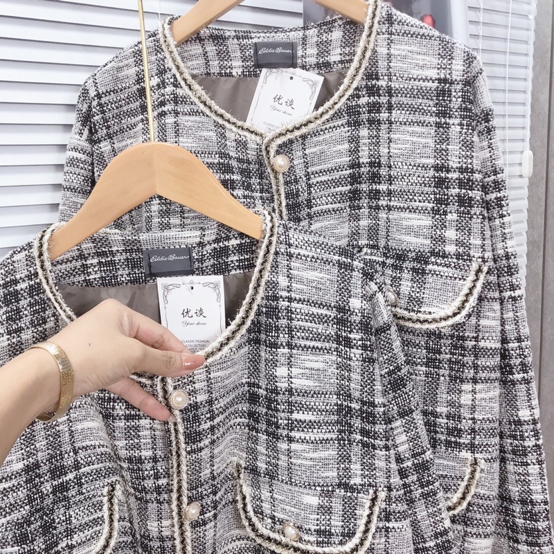 Áo Khoác Dạ Kẻ Viền Nhũ Cúc Ngọc 2 Lớp Sang Chảnh