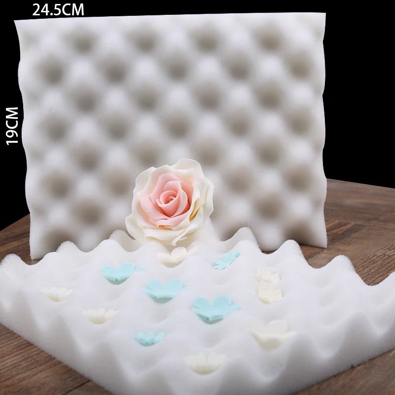 2 tấm mút sóng phơi hoa trang trí bánh