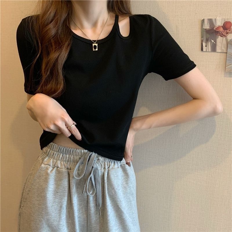 Áo Kiểu Nữ Tay Ngắn, Áo Thun Nữ Thiết Kế Khoét Vai Đủ Size S,M,L