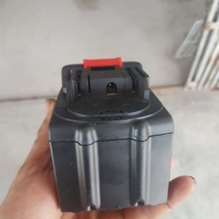 Pin makita 14.4v