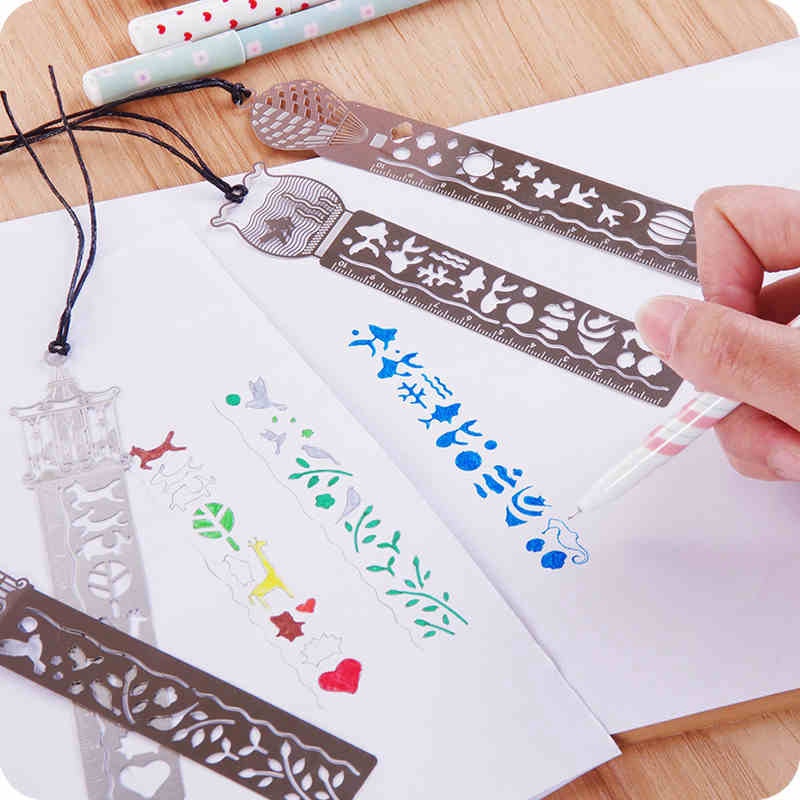 Thước Kẻ Kim Loại Đánh Dấu Trang Sách Hình Lồng Ngựa Dễ Thương