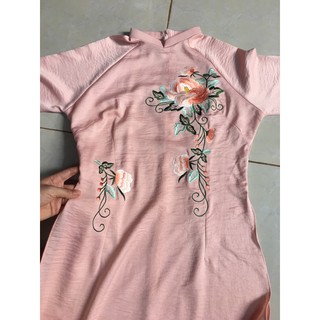 Áo dài thêu ( sale mẫu lẻ size)